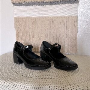 Black Patent Leather Mary Jane Shoes